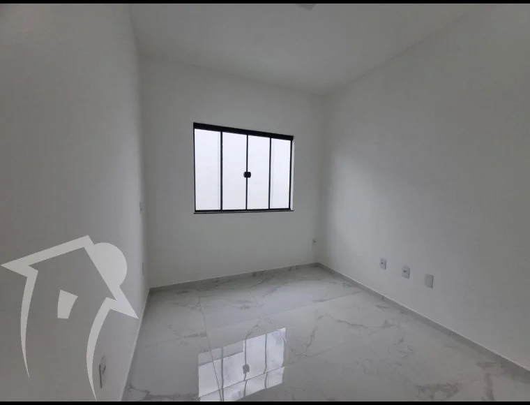 Casa 2 Quartos - Warnow